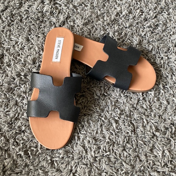 Steve Madden Shoes - Steve Madden Black "Harriet" Slide Sandals Size 9.5